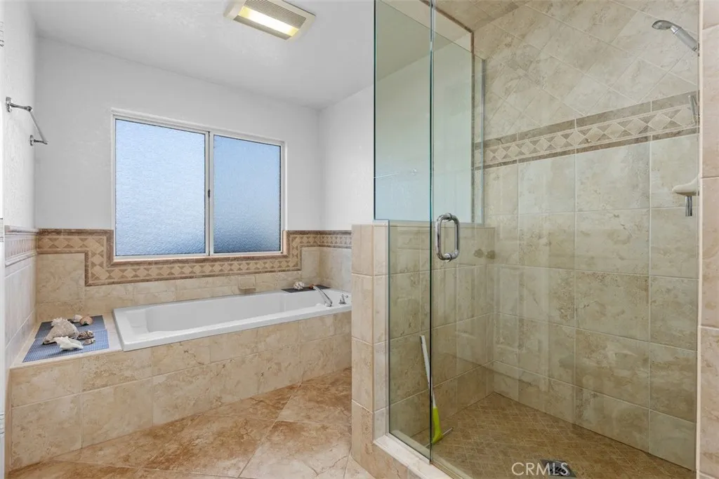 https://cdn.realtyfeed.com/cdn/127/306616308/e8279e267f7a0861caaa0f3180a1b78c.webp