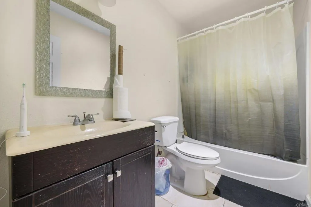 https://cdn.realtyfeed.com/cdn/127/306616318/1c9d48e00762d738e189fdc5fa9059f6.webp