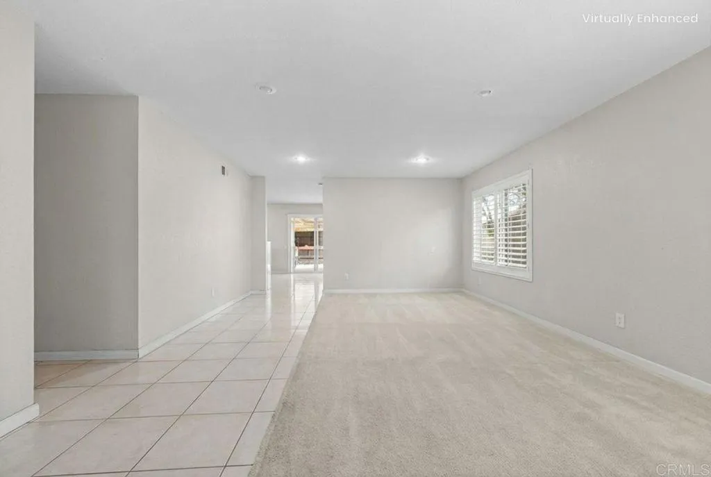 https://cdn.realtyfeed.com/cdn/127/306616318/30a1a827ceb97b9fc2a928a71c04a5a6.webp