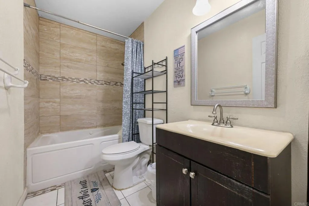 https://cdn.realtyfeed.com/cdn/127/306616318/af8242baf9f9cf3990777bc9d435508f.webp