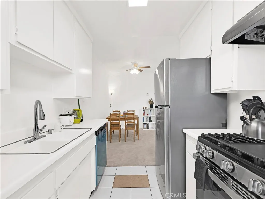 525 Shelton Street UNIT 205, Burbank, CA, 91506