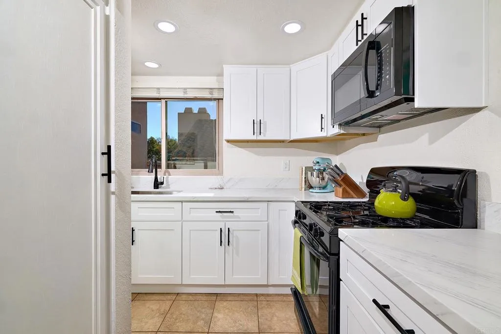 Photo #6: NDP2600303 Listing: Photo #6