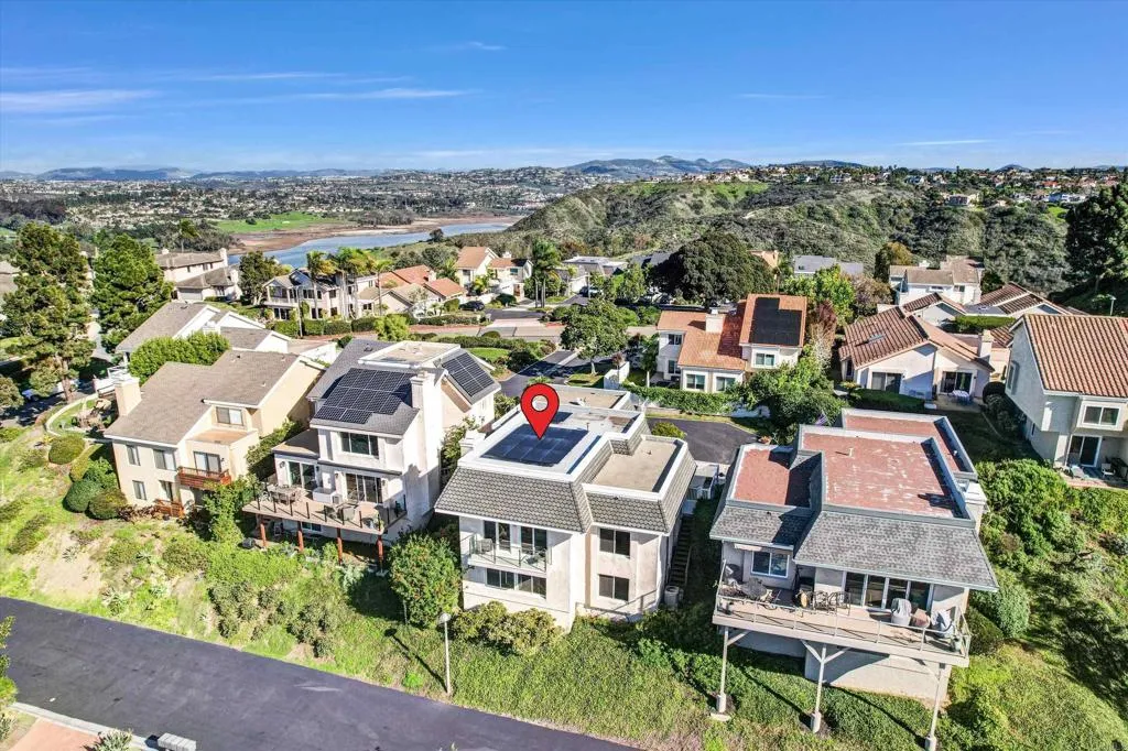 https://cdn.realtyfeed.com/cdn/127/306616364/0082f4b380b7dea375021baf5d4b70ca.webp