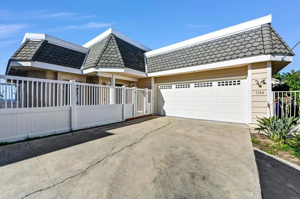 https://cdn.realtyfeed.com/cdn/127/306616364/3821ba302e960f3e218e464fdc6e2c73.webp