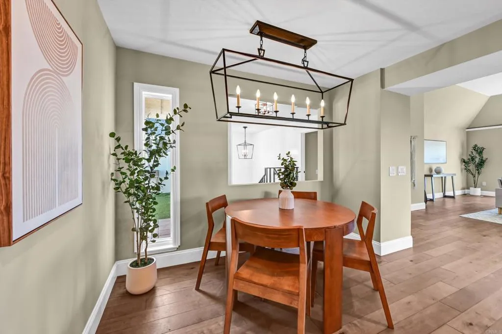 https://cdn.realtyfeed.com/cdn/127/306616364/afd343a16d6ead844e4f0a395594f7b8.webp