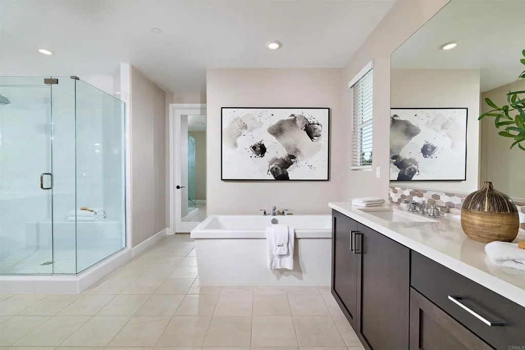 https://cdn.realtyfeed.com/cdn/127/306616371/f429b967780a1fc45e019136a83de046.webp