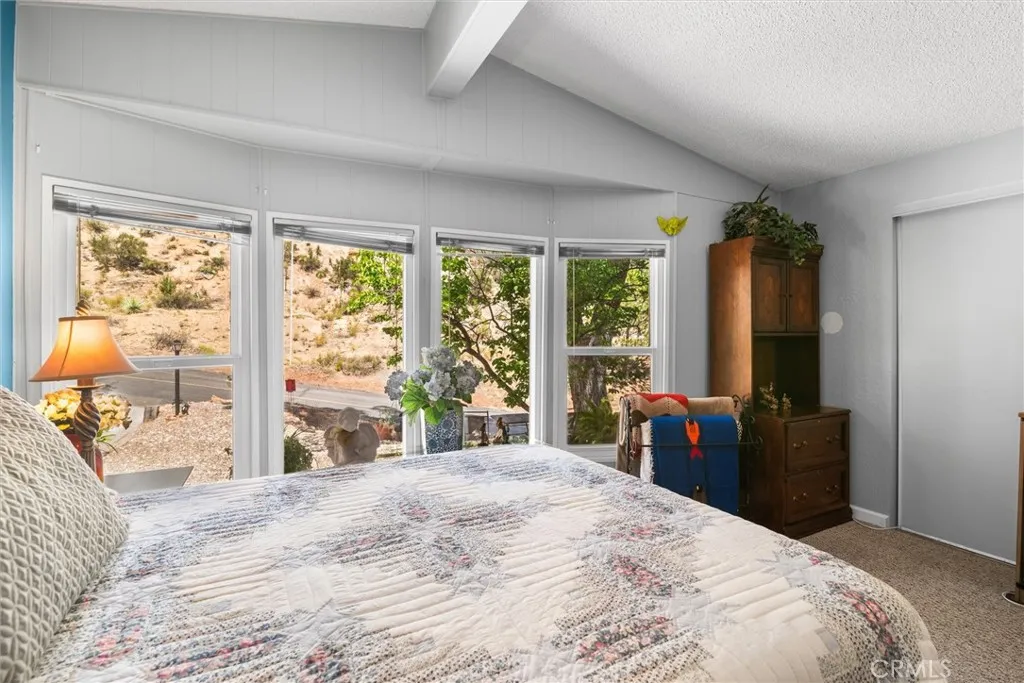 https://cdn.realtyfeed.com/cdn/127/306616373/4118cf93f35a0f8ba23248f21b269257.webp