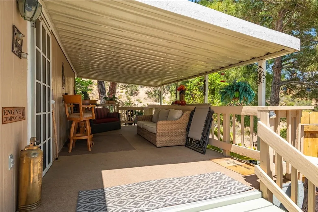 https://cdn.realtyfeed.com/cdn/127/306616373/803ca7f44132fd932965eb892fd53648.webp