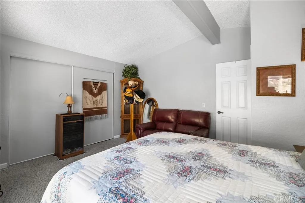 https://cdn.realtyfeed.com/cdn/127/306616373/c43a62b240d9a1e827ac0d0e2ce18c75.webp
