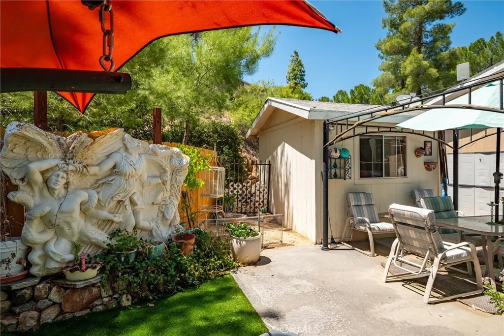 https://cdn.realtyfeed.com/cdn/127/306616373/fbdfffba0473a15239f1808dc4a41d22.webp
