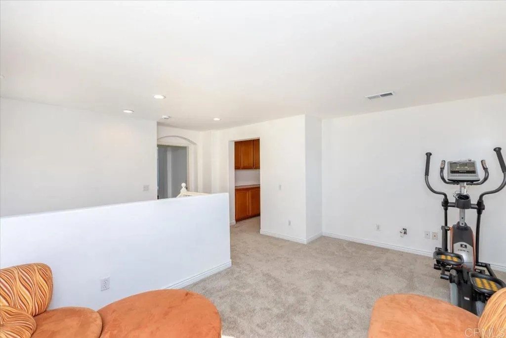 https://cdn.realtyfeed.com/cdn/127/306616420/4169cdd8e68e04f217909d00809ac482.webp