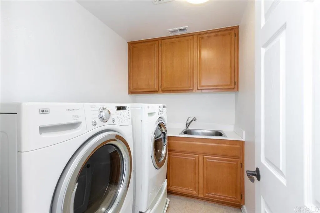 https://cdn.realtyfeed.com/cdn/127/306616420/495247b086e9452cd8f0f9b8f6ec5913.webp