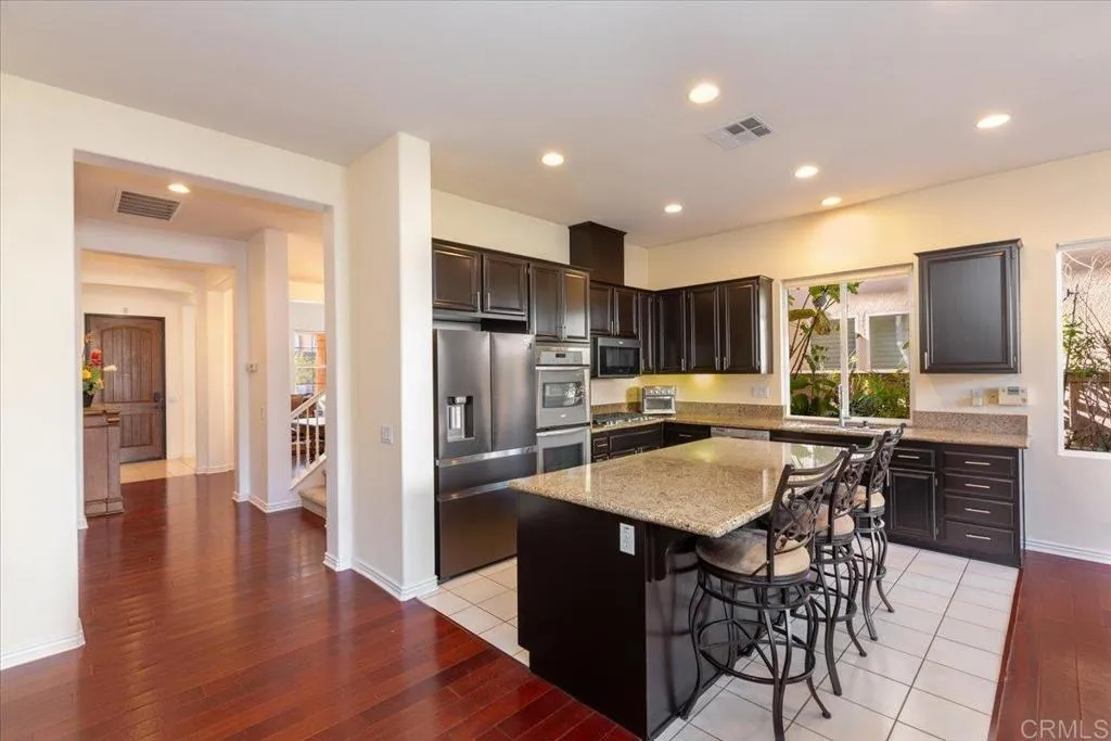 https://cdn.realtyfeed.com/cdn/127/306616420/6ac013538ba5d914e38aec8cd847febb.webp
