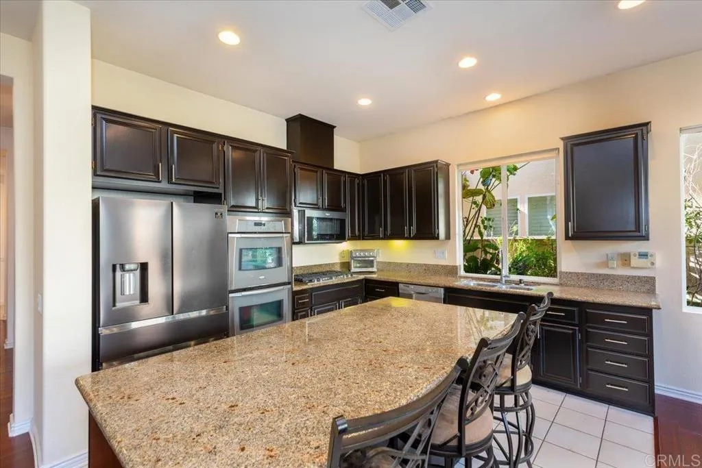 https://cdn.realtyfeed.com/cdn/127/306616420/a5016a240dee570daa3e84056968020c.webp