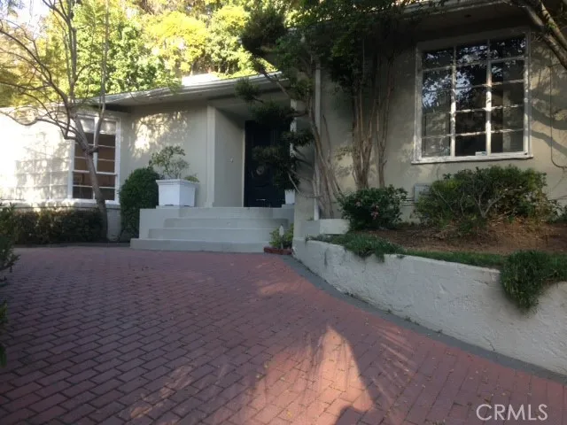 123 N Glenroy Avenue, Los Angeles, CA 90049 - Photo 3 of 28, Los Angeles, CA