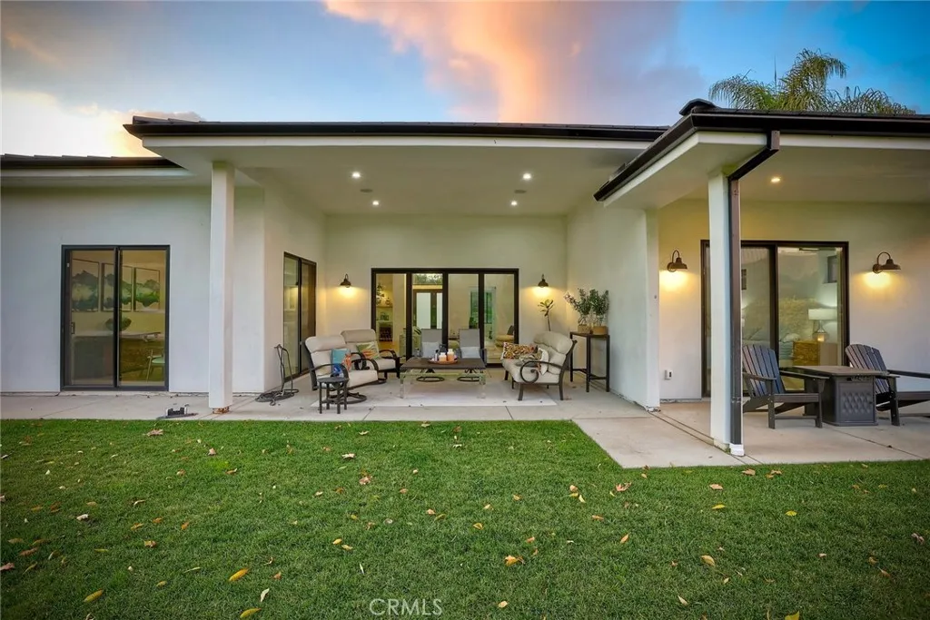 https://cdn.realtyfeed.com/cdn/127/306616450/1bd4767f48150d79899017781c47383d.webp