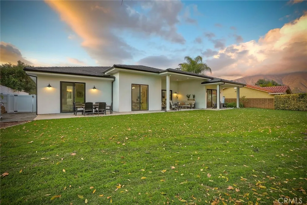 https://cdn.realtyfeed.com/cdn/127/306616450/4fac4d165abcc50ddf9acff47a30529e.webp