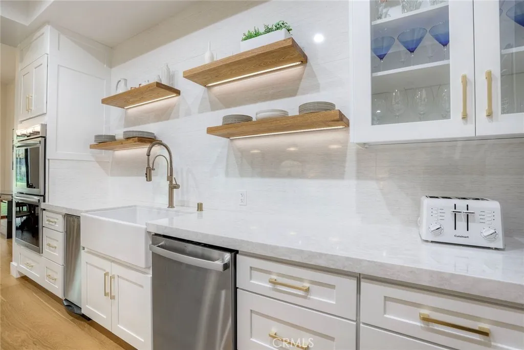 https://cdn.realtyfeed.com/cdn/127/306616450/de3a12fb756dacd6240c9b269164b0c4.webp