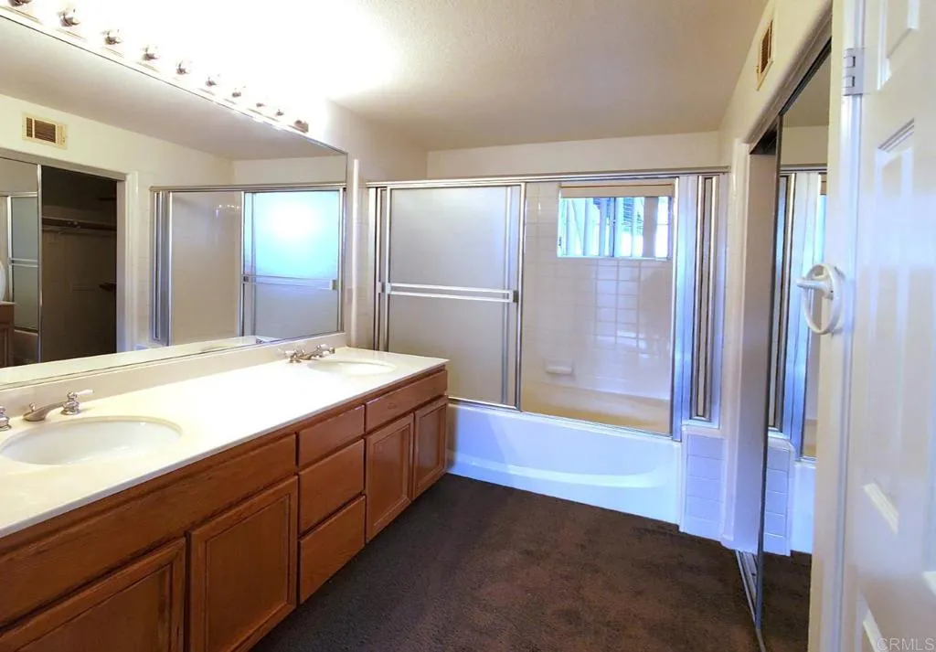 Photo #26: NDP2600308 Listing: Photo #26