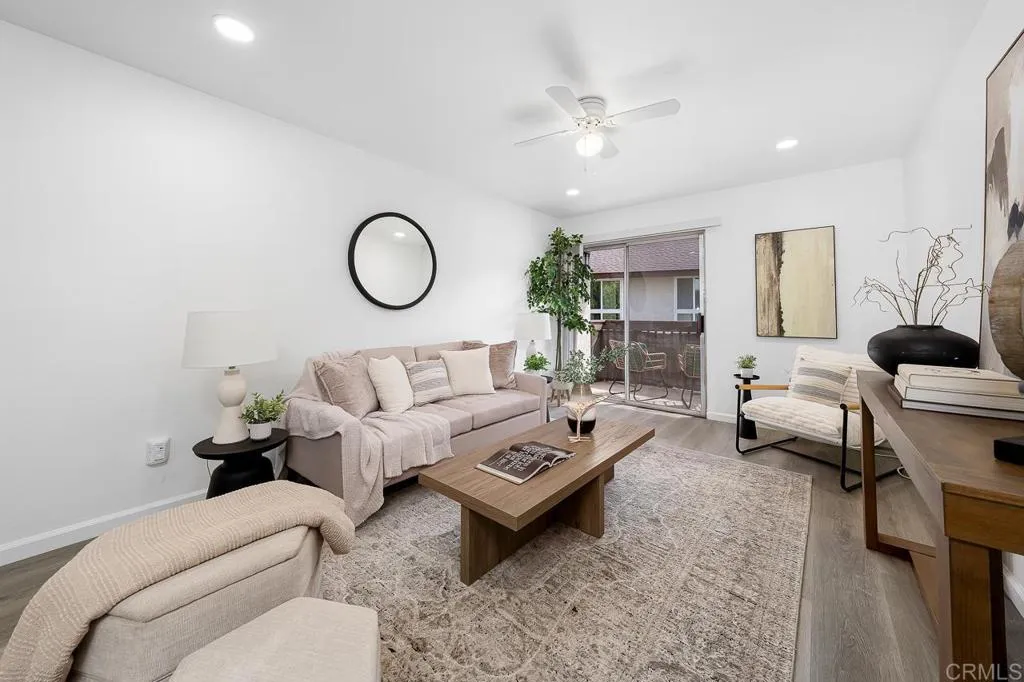 https://cdn.realtyfeed.com/cdn/127/306616546/543d1371aad6b44ae5a27e876258e713.webp