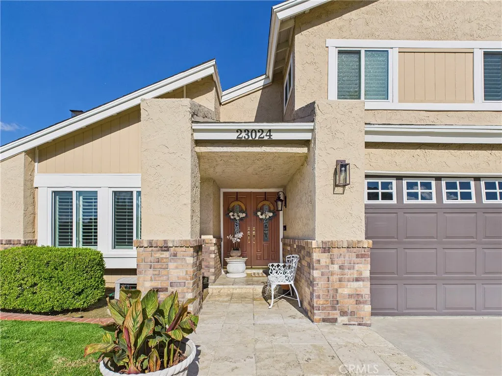23024 Merle Court, Grand Terrace, CA 92313 - Photo 4 of 37, Grand Terrace, CA