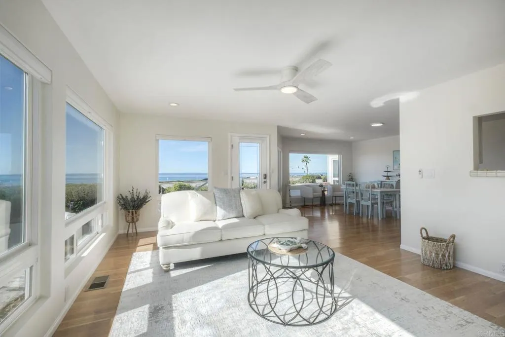 https://cdn.realtyfeed.com/cdn/127/306616595/716e2180628565528f37d79a9337d08d.webp