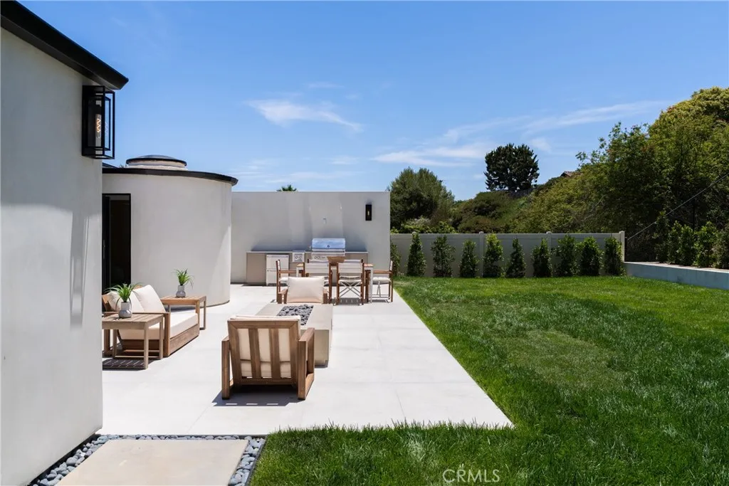 https://cdn.realtyfeed.com/cdn/127/306616651/228055bf586c1e9ef13ecbd44e916051.webp