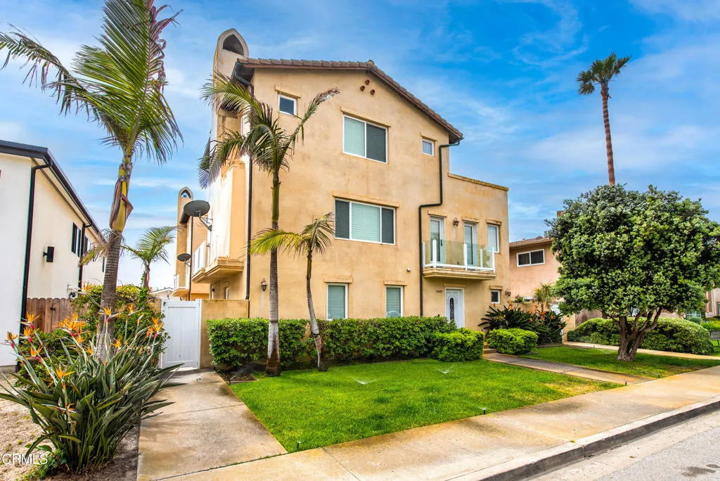 $750,000+