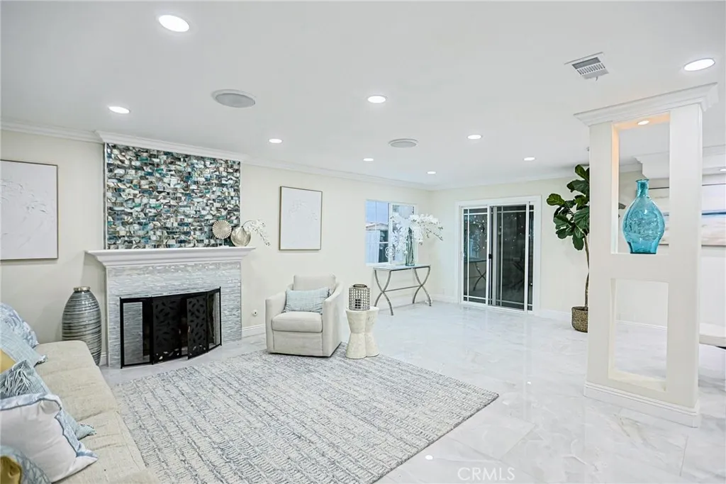 Fountain Valley, CA 92708