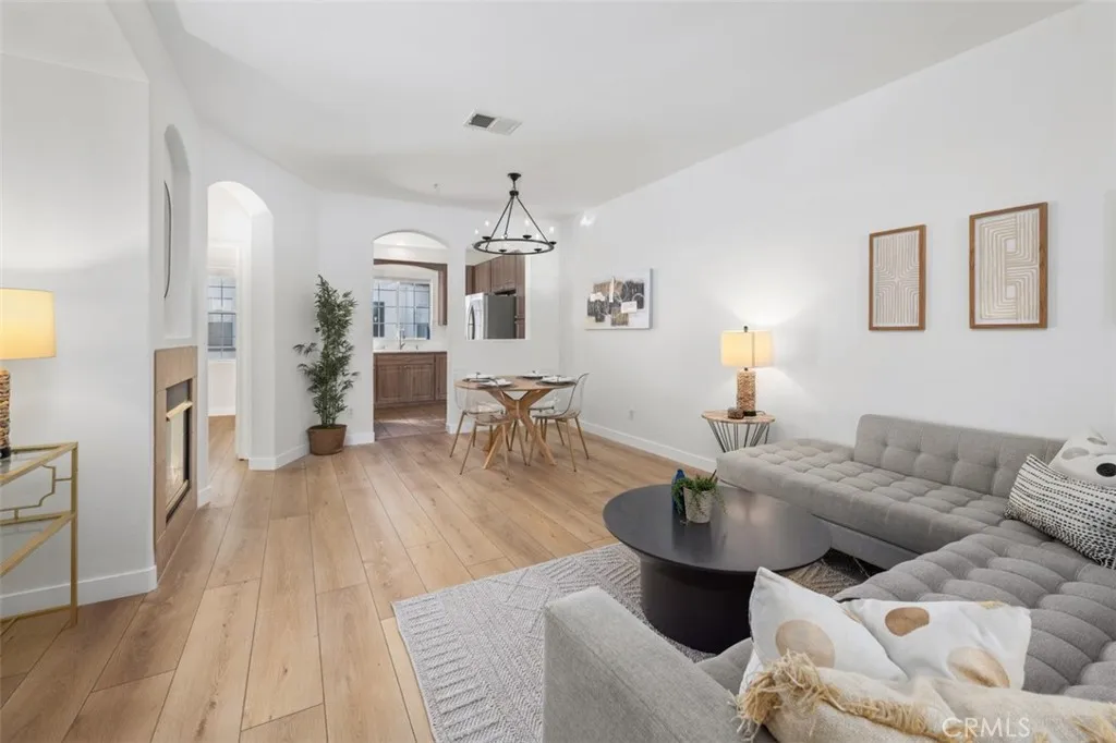 Photo #7: OC26003307 Listing: Photo #7