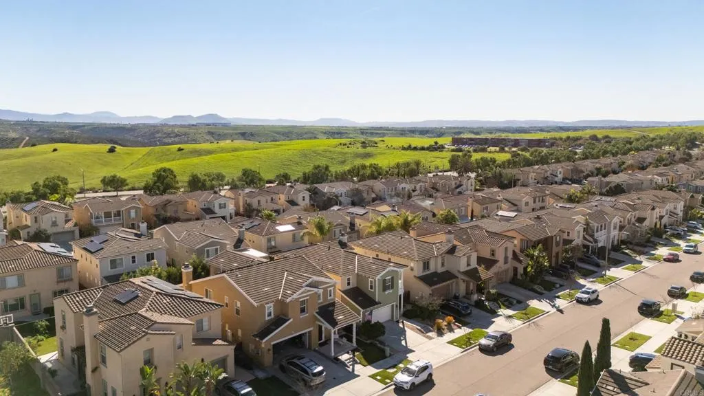 https://cdn.realtyfeed.com/cdn/127/306616719/1dfb9a22094c7031039dd47baa97d143.webp