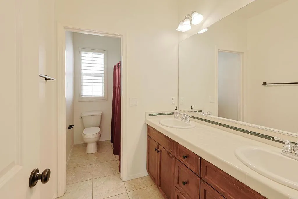 https://cdn.realtyfeed.com/cdn/127/306616719/203d6b2dc7061f009d9a0e6c00d16c66.webp