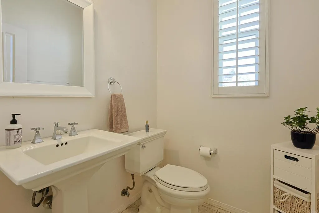 https://cdn.realtyfeed.com/cdn/127/306616719/9f110fc6ca438f5b0f5773f70f707ba1.webp