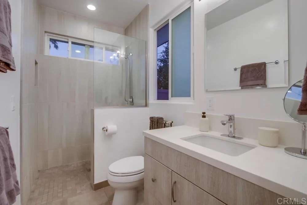 https://cdn.realtyfeed.com/cdn/127/306616752/27f932d4f828768e22fd87beba392981.webp