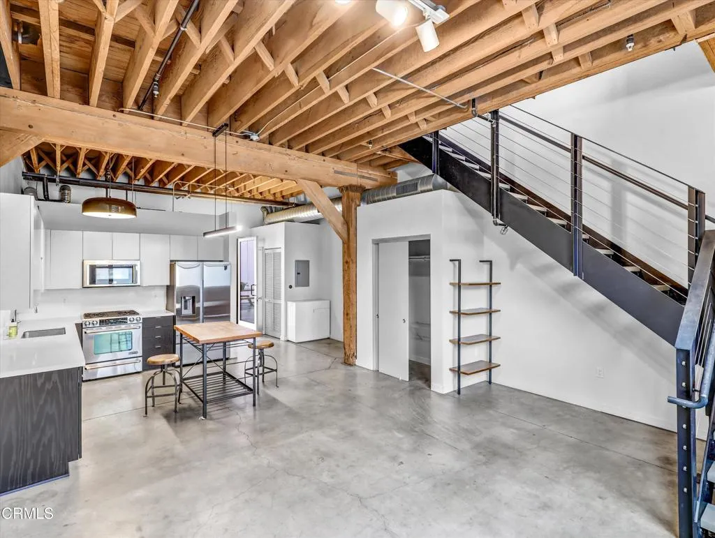 8866 Tulare Drive UNIT 306C, Huntington Beach, CA, 92646