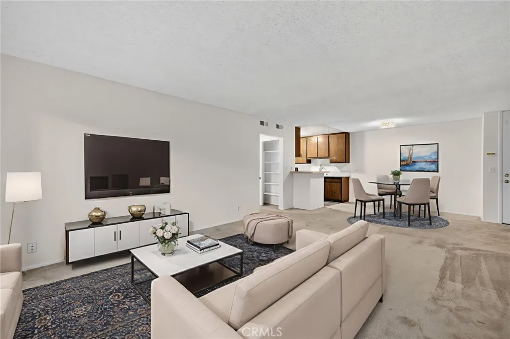 Long Beach, CA 90814