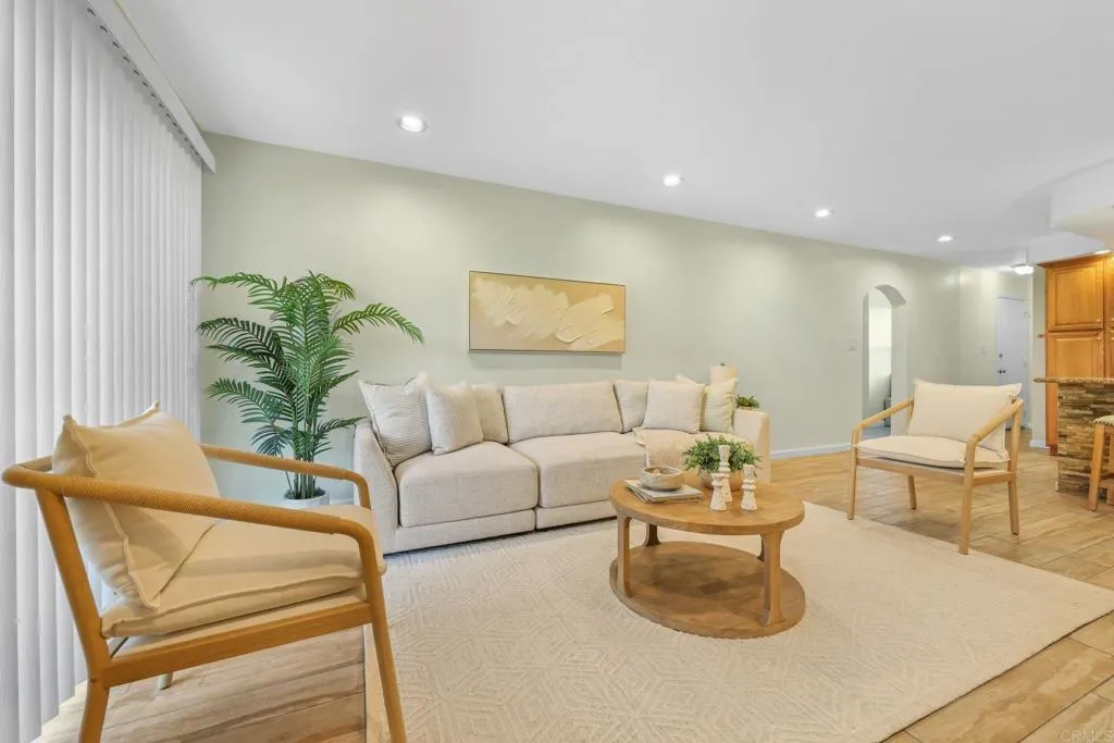 Photo #3: PTP2600278 Listing: Photo #3