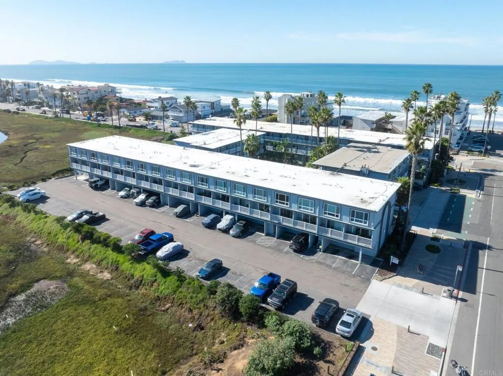 https://cdn.realtyfeed.com/cdn/127/306616794/6ae0cd61552070b835cad2271b2b5a7d.webp
