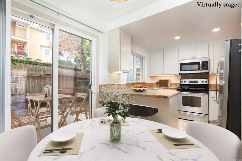 https://cdn.realtyfeed.com/cdn/127/306616804/414255368dfc5a5118667ffaf2a73ac3.webp