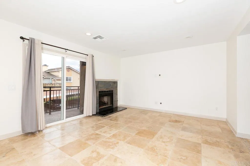 https://cdn.realtyfeed.com/cdn/127/306616804/dac9048fc1beea3e7f202d3e0e54daac.webp