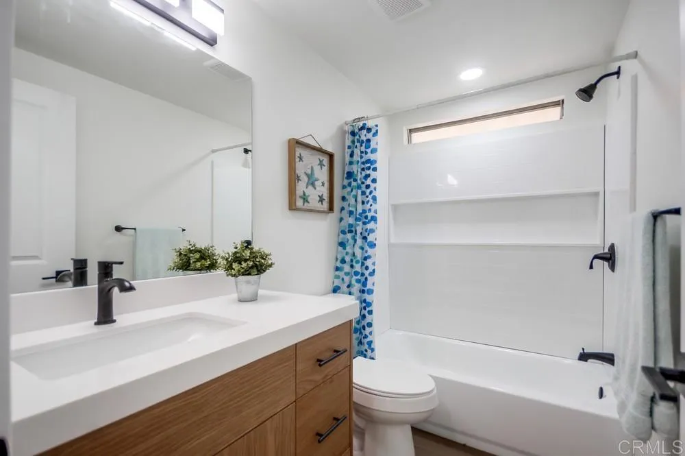 https://cdn.realtyfeed.com/cdn/127/306616863/6e8da3dad3d5c872717213f6b7f7388f.webp