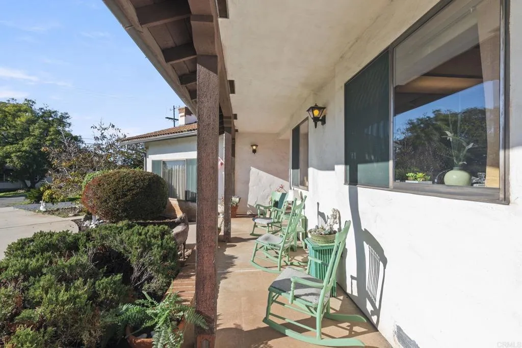 https://cdn.realtyfeed.com/cdn/127/306616897/6d110c5a78b5b4f092e7c0678110e621.webp
