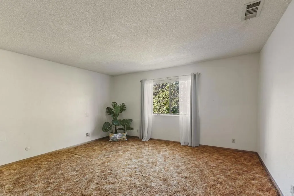 https://cdn.realtyfeed.com/cdn/127/306616897/7b1f51c600ce3d7fc2529ed502201079.webp