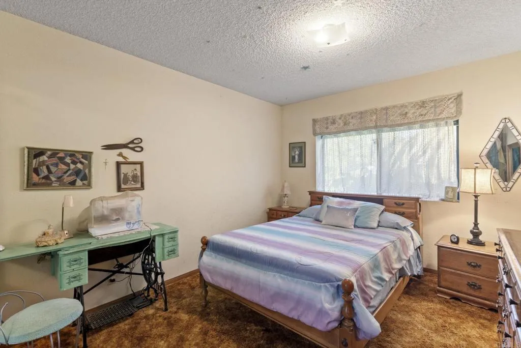 https://cdn.realtyfeed.com/cdn/127/306616897/e0b54051a14603732809b322a207ceab.webp