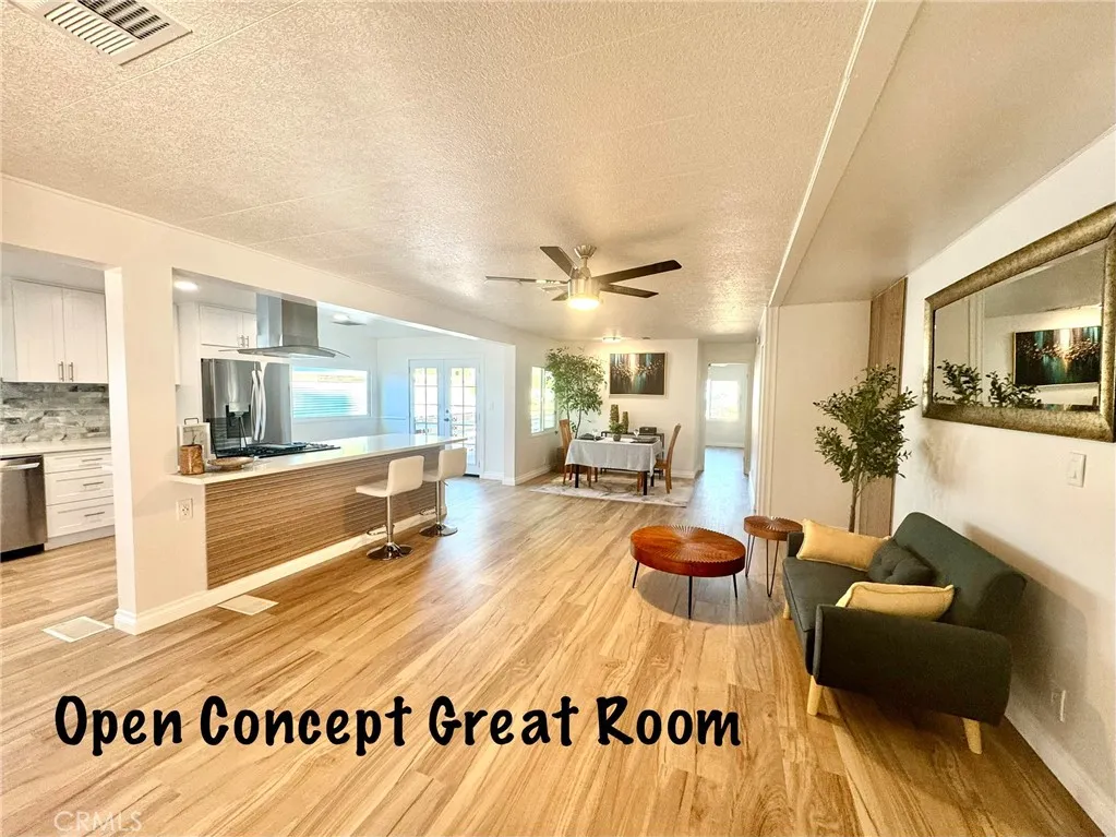 https://cdn.realtyfeed.com/cdn/127/306616964/a602374e9bc6a0de311355fae0b24631.webp