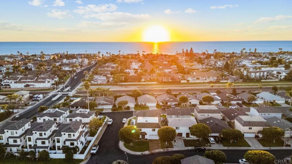 https://cdn.realtyfeed.com/cdn/127/306617011/0b066824d86b4d026f3855ee4cdd304b.webp