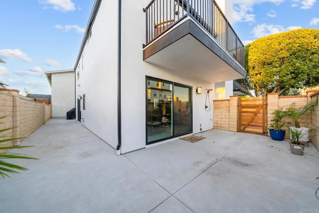 https://cdn.realtyfeed.com/cdn/127/306617011/aeb6bdc58dc8c18128bb01a807f31563.webp