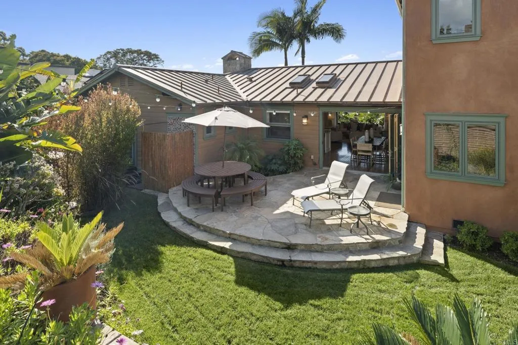 3354 Seacrest Drive, Carlsbad, CA, 92008