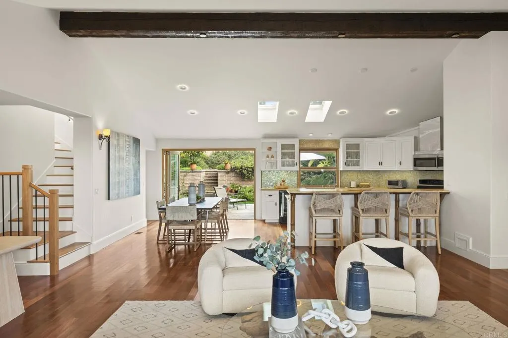 3354 Seacrest Drive, Carlsbad, CA, 92008