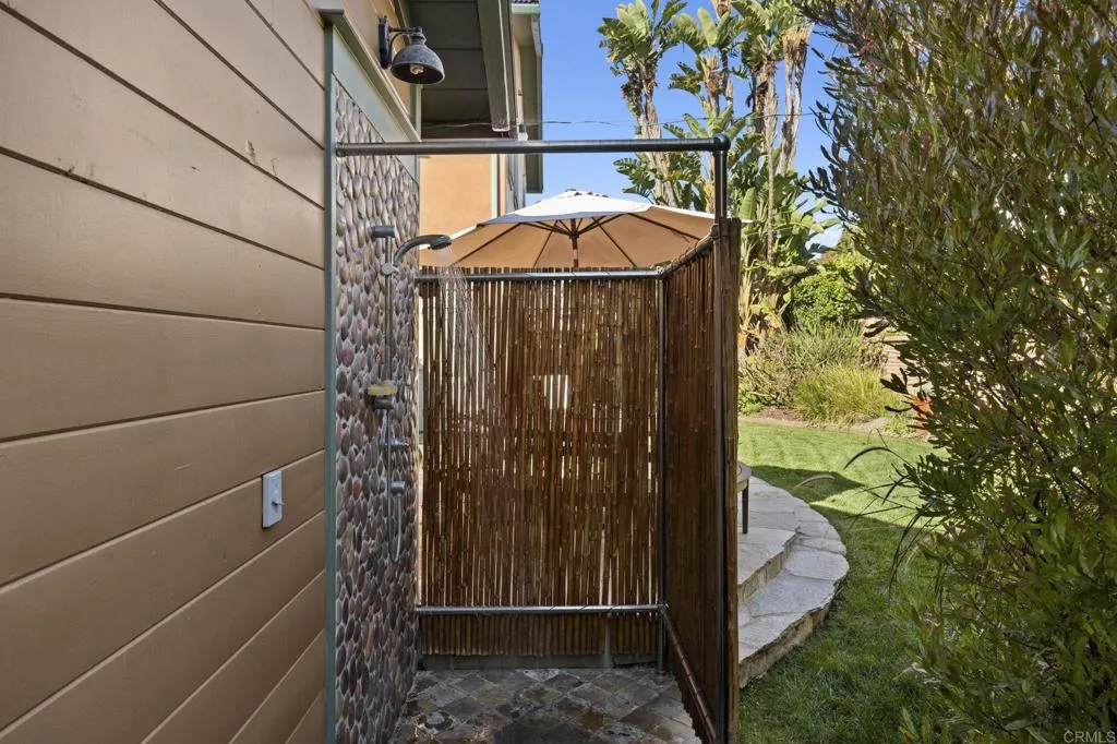 3354 Seacrest Drive, Carlsbad, CA, 92008